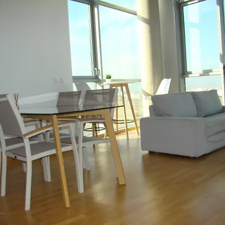Loft Apartamento Duplex Con Parking Gratis *